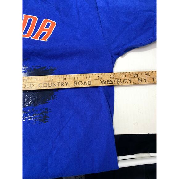 Garth Brooks University Of Florida Gators Mens Large T-Shirt Blue Stadium Tour - Picture 3 of 8